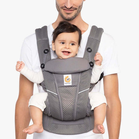 Shop Ergobaby Ergobaby Omni Breeze - Graphite Grey at Babymaxi