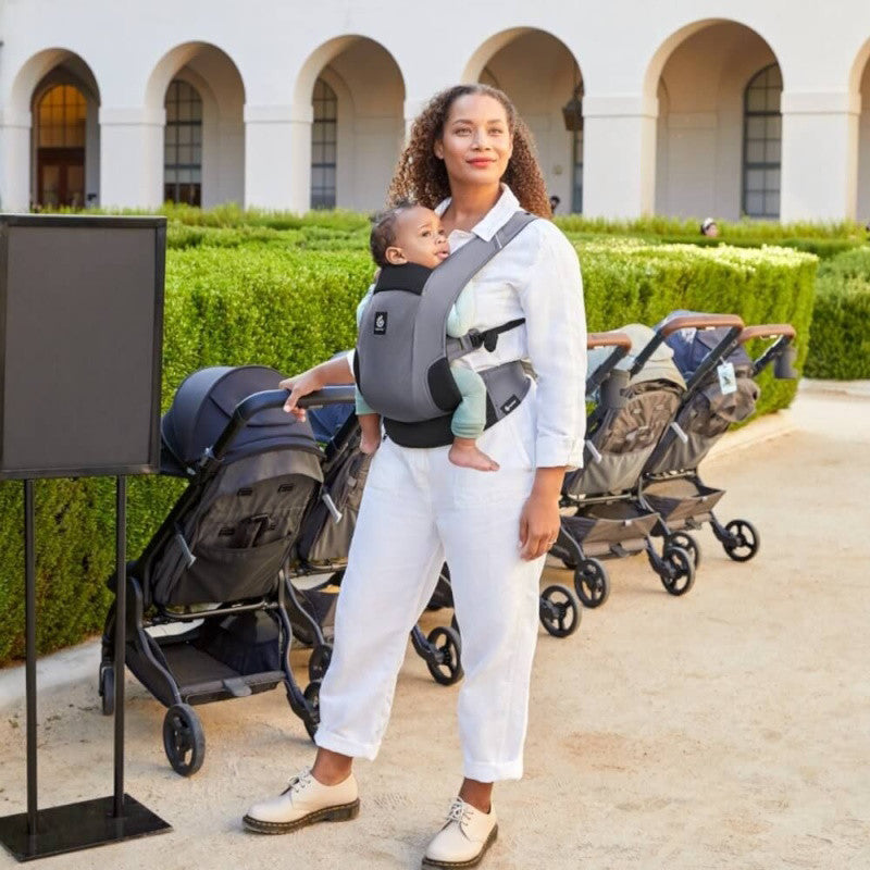 Shop Ergobaby Ergobaby Away, Compact & Foldable - Grey at Babymaxi