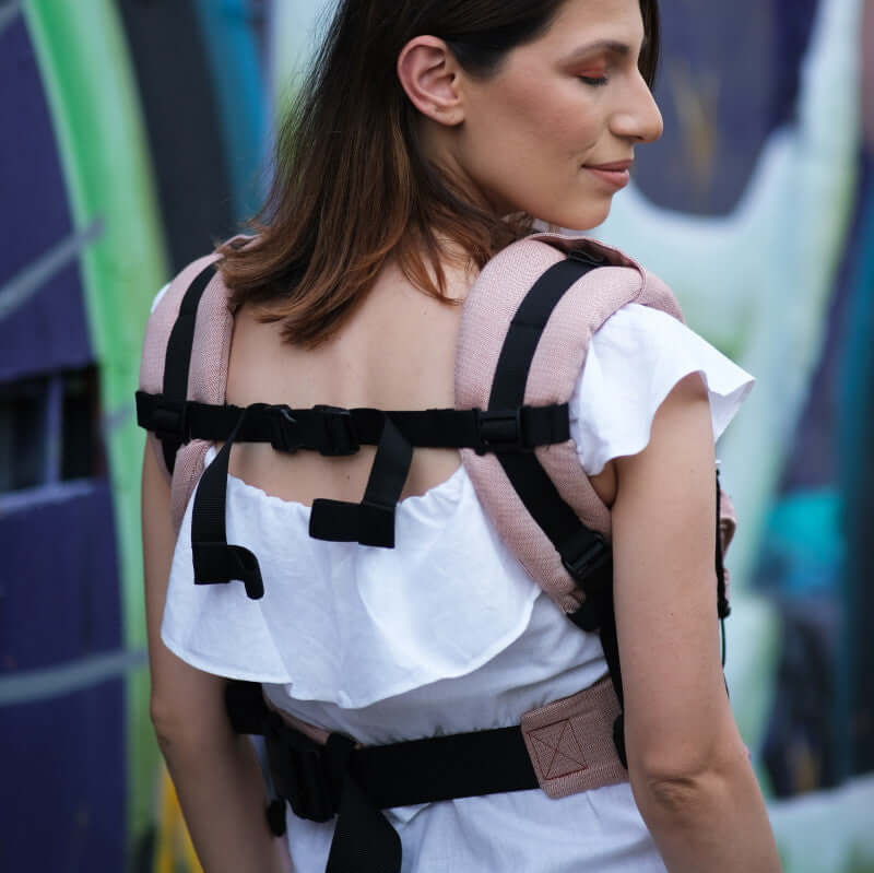 Neko Switch Baby Size - Sephia ergonomic carrier on woman, adjustable for growing babies | Babymaxi