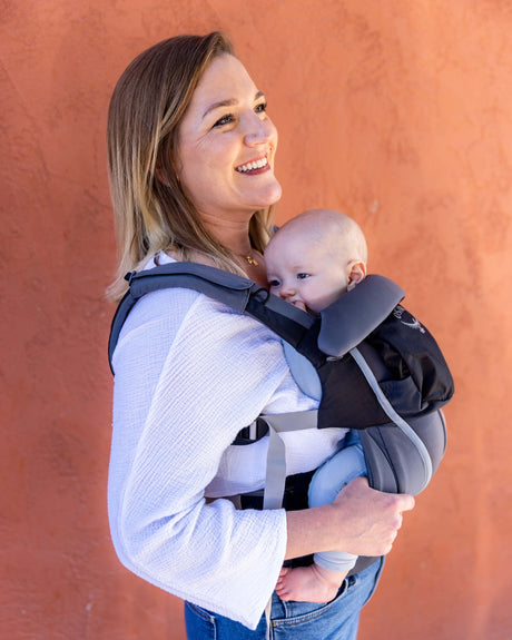 Shop Osprey Poco Soft Child Carrier LT - Black at Babymaxi