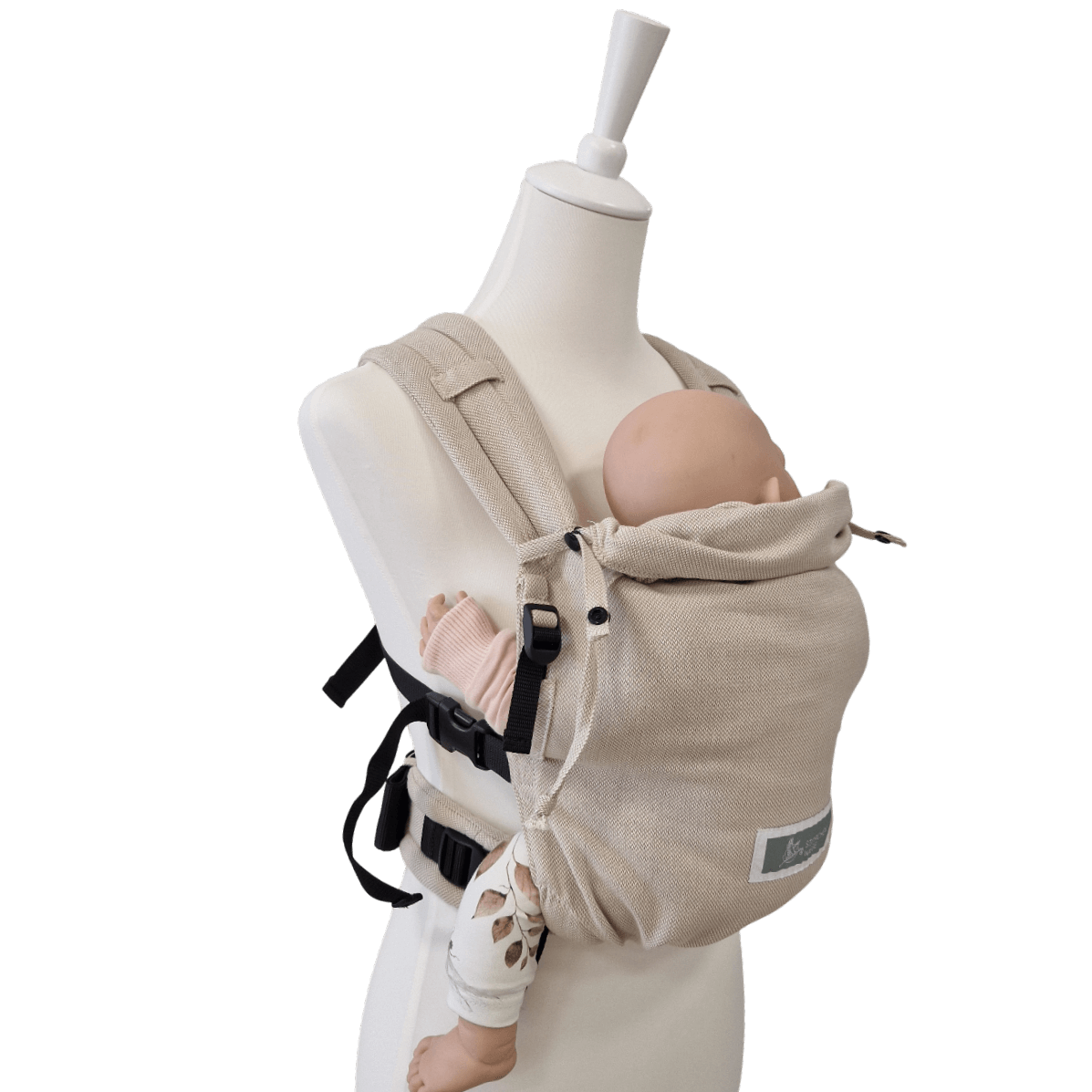 Stochenwiege Valeno Baby Carrier - Moonstone with soft baby in a cozy hold | Babymaxi