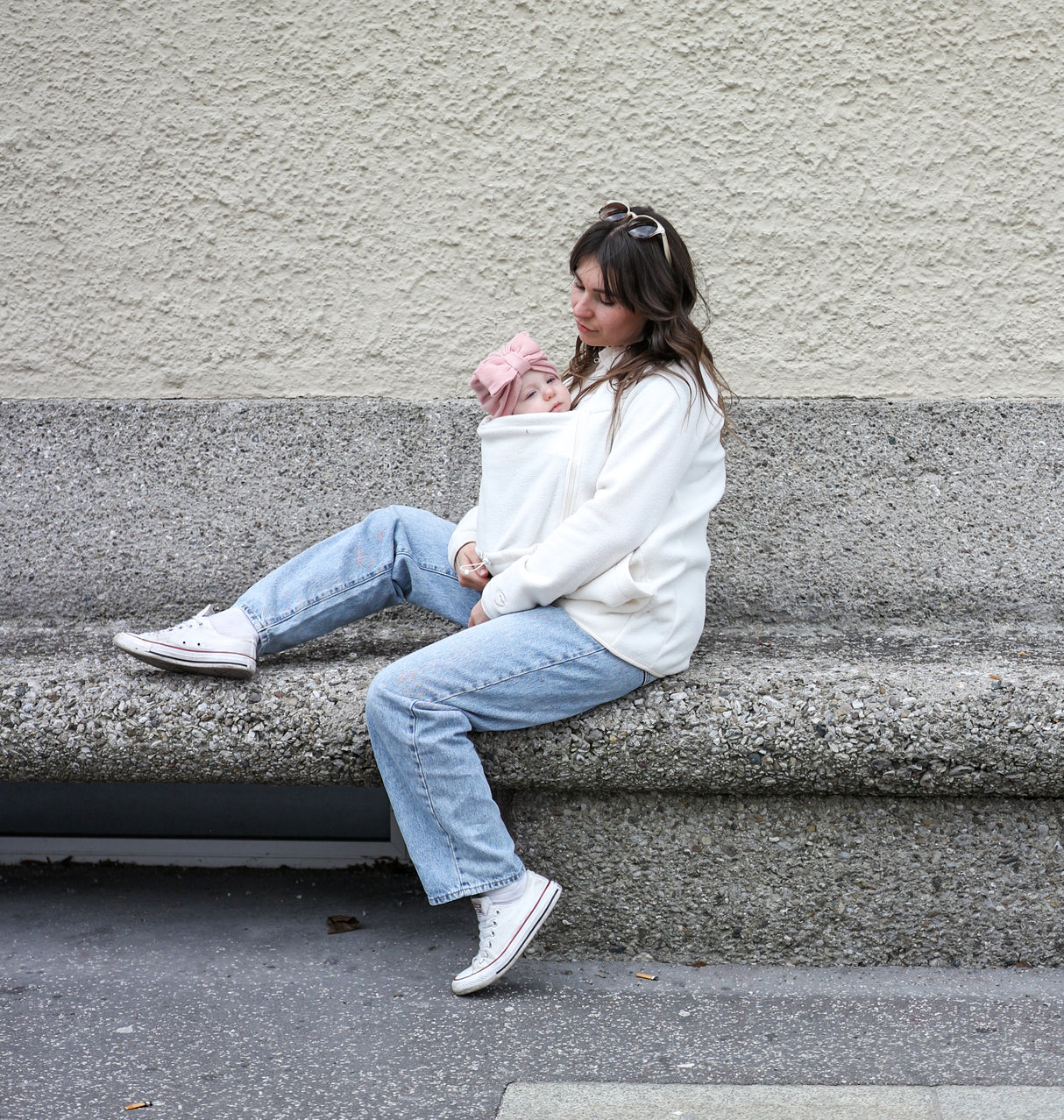 Veste polaire Porte-bébé Mamalila Basel – Blanc cassé