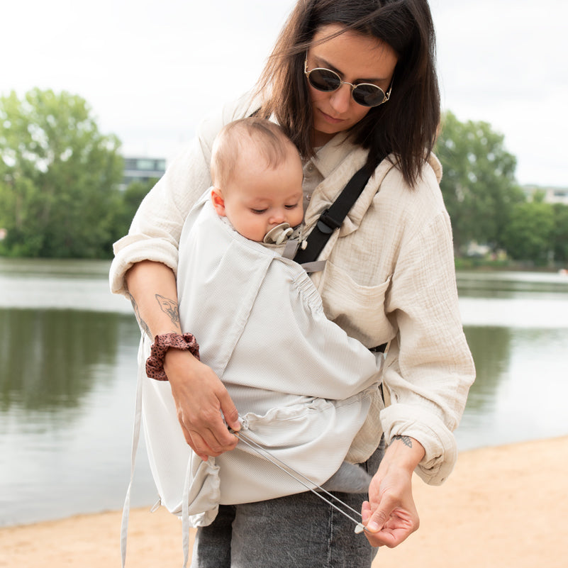 Housse de protection solaire pour Porte-bébé - Rayé gris