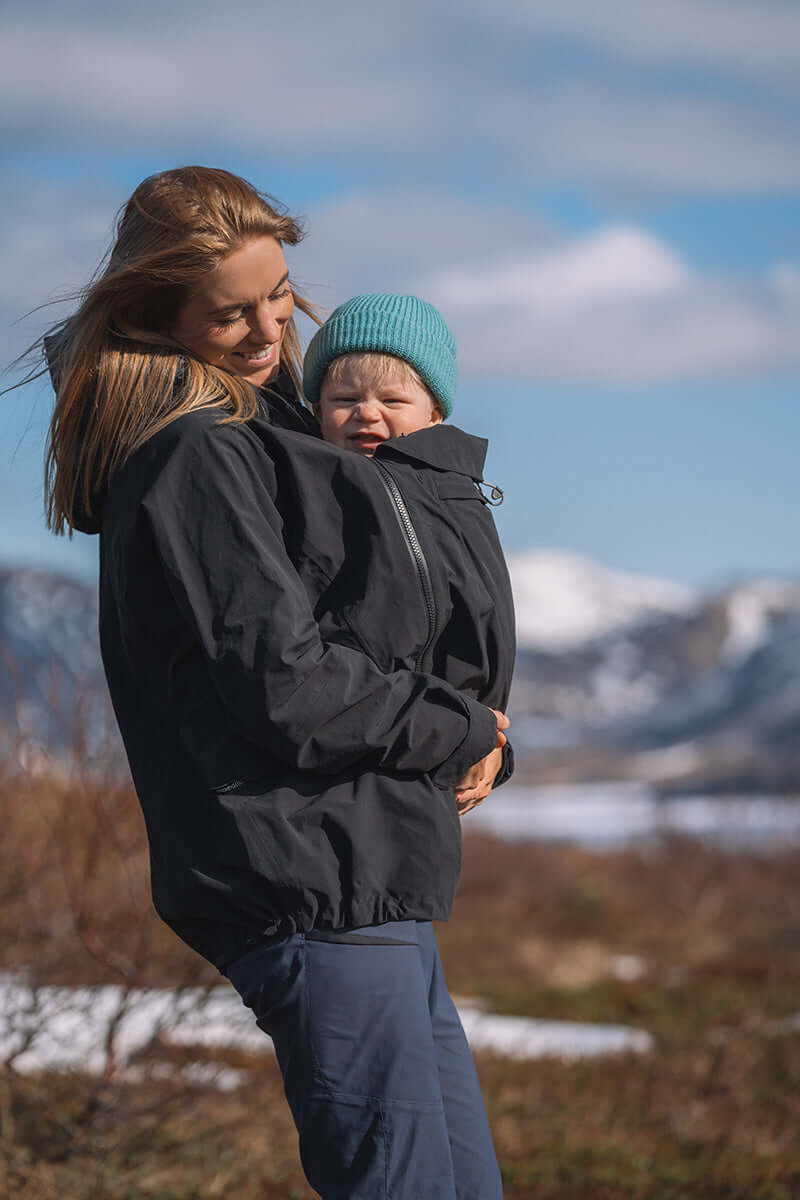 Baby carrier shell jacket: Mamalila Explorer - Black | Babymaxi