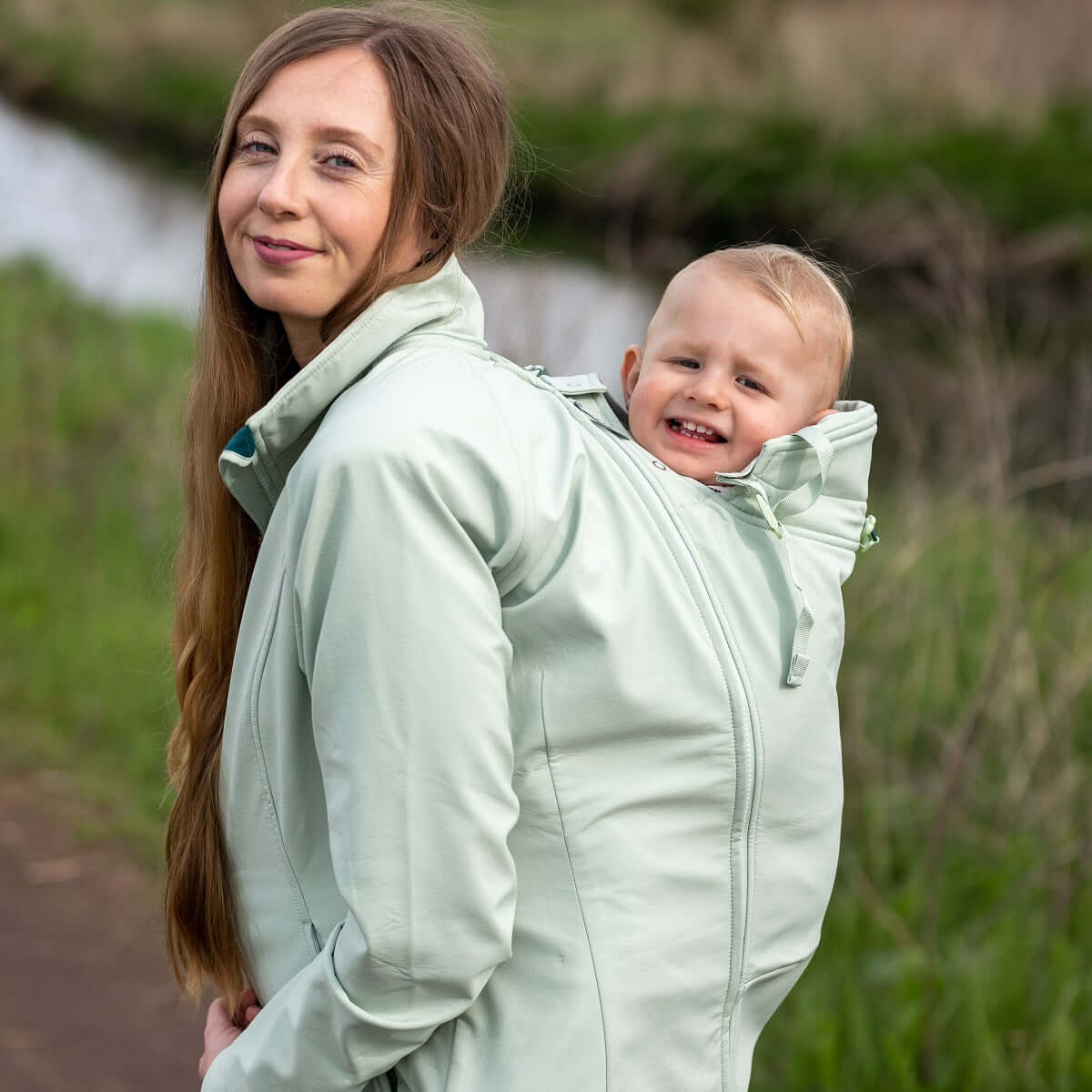 Babywearing jacket: Mamalila Softshell Allrounder - Mint | Babymaxi