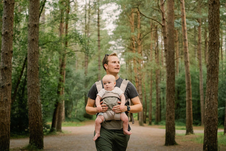 Shop Osprey Poco Soft Child Carrier LT - Tan Concrete at Babymaxi